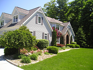 Landscapers and Lawncare Services in Burnsville, MN
